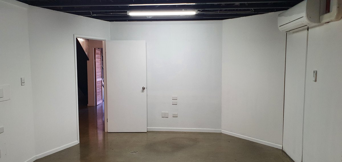 1/80 Dover Dve  Burleigh Heads 11