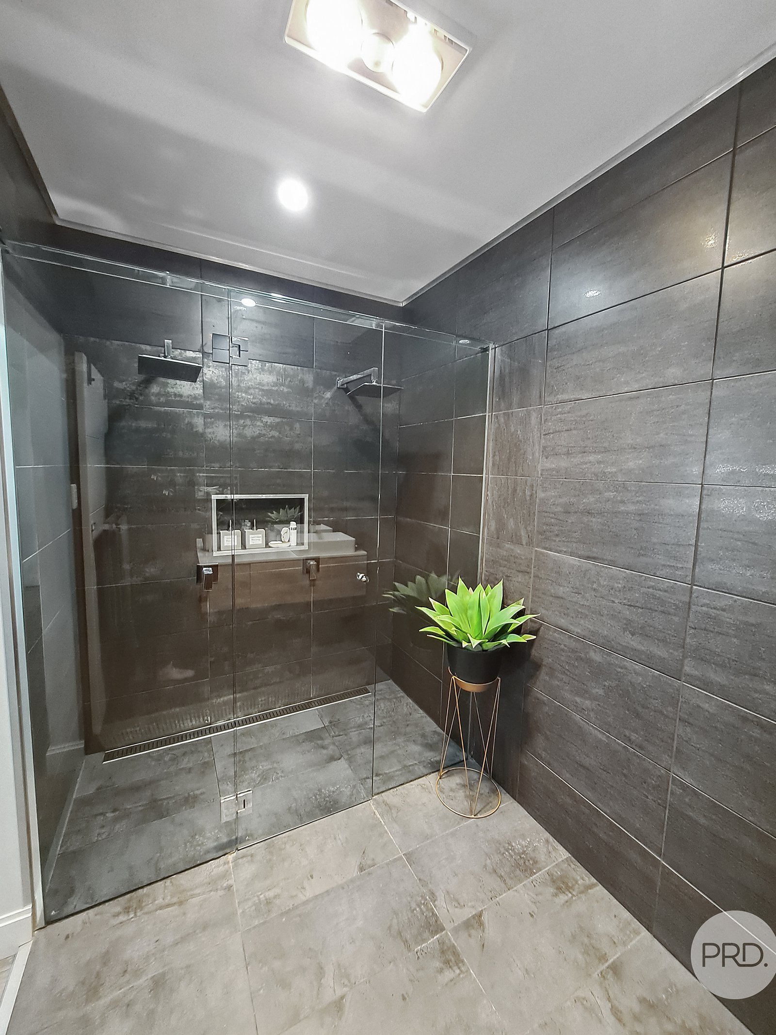 180 Holdsworth Road NORTH BENDIGO 11