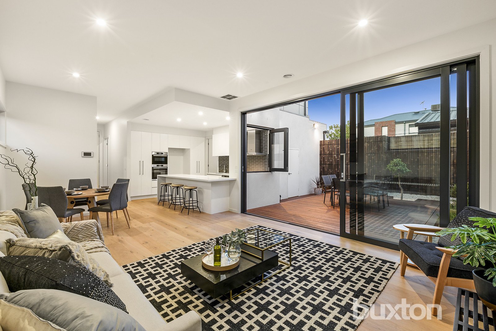 Gallery: 1/80 Keith Avenue