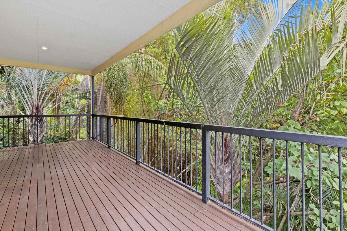 180 Ocean Parade Burleigh Heads 2