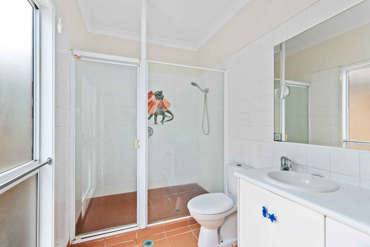 180 Ocean Parade Burleigh Heads 10