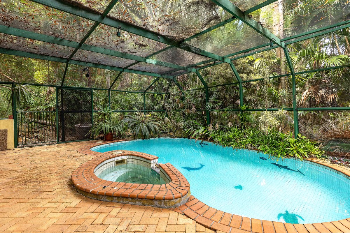 180 Ocean Parade Burleigh Heads 13