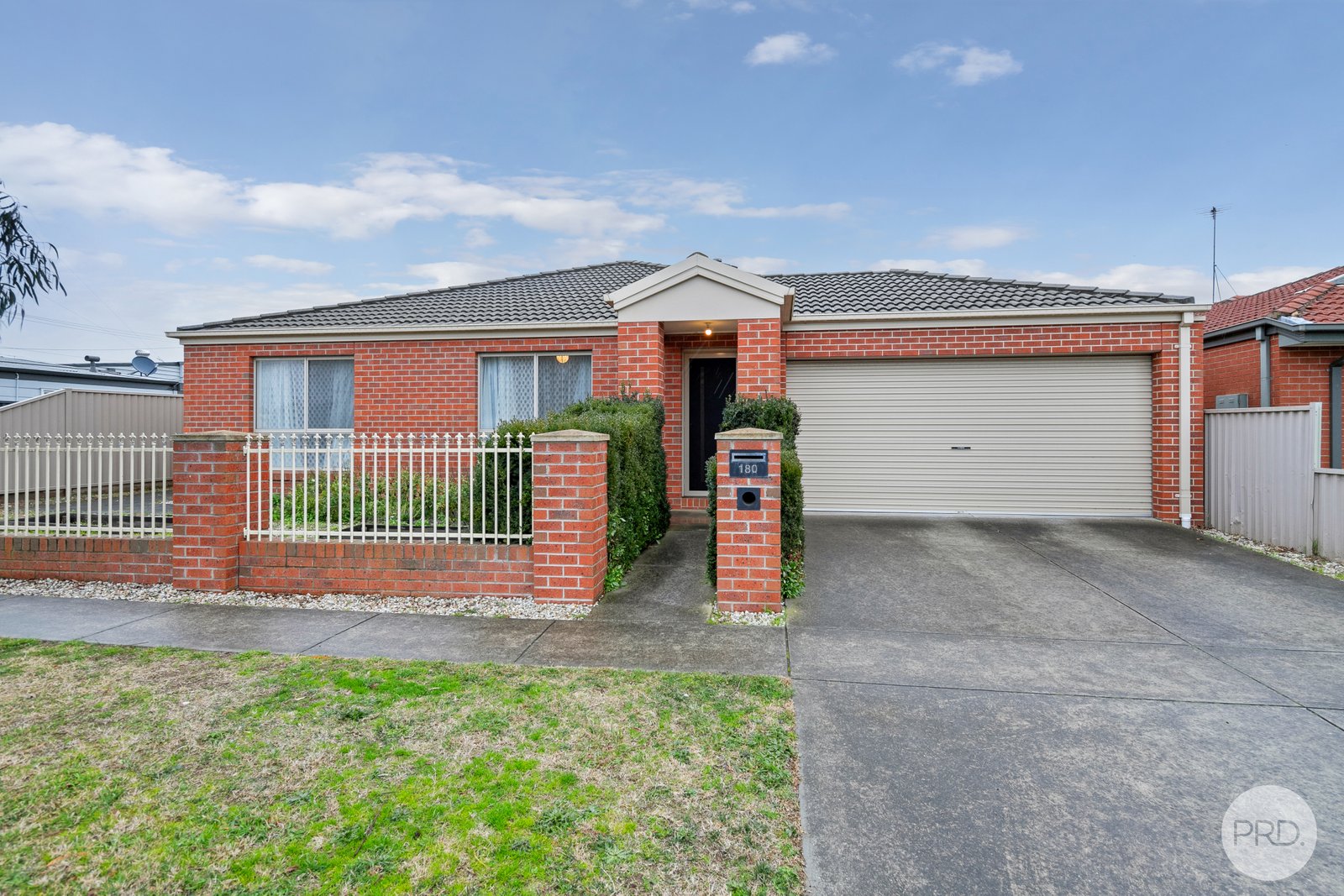 180 Yarrowee Street SEBASTOPOL 11