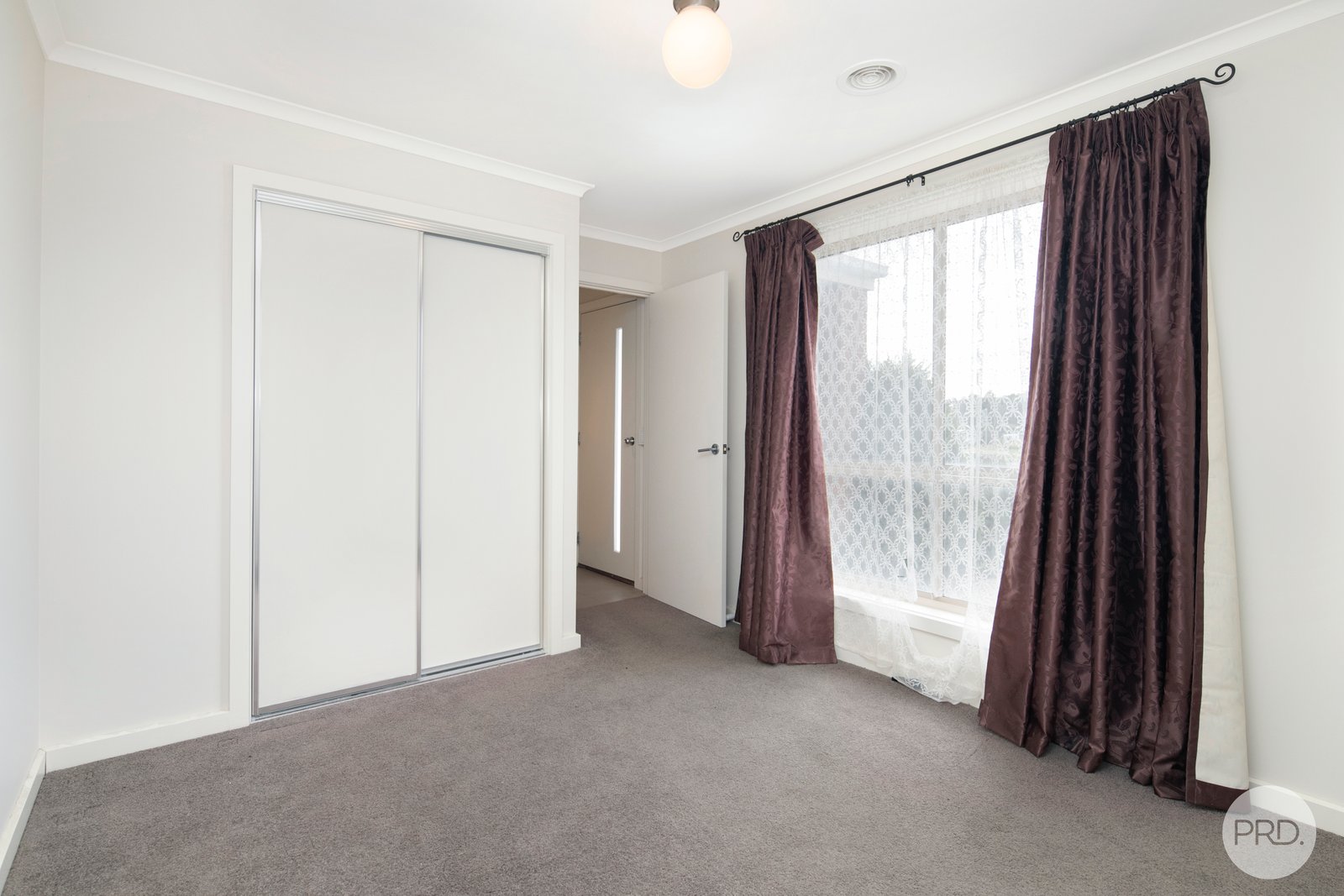 180 Yarrowee Street SEBASTOPOL 6