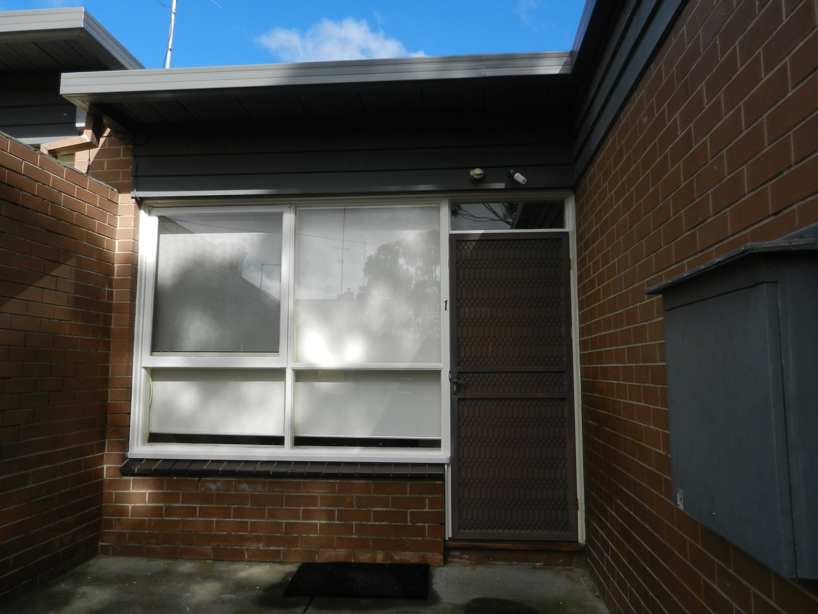 Gallery: 1/802 Doveton Street