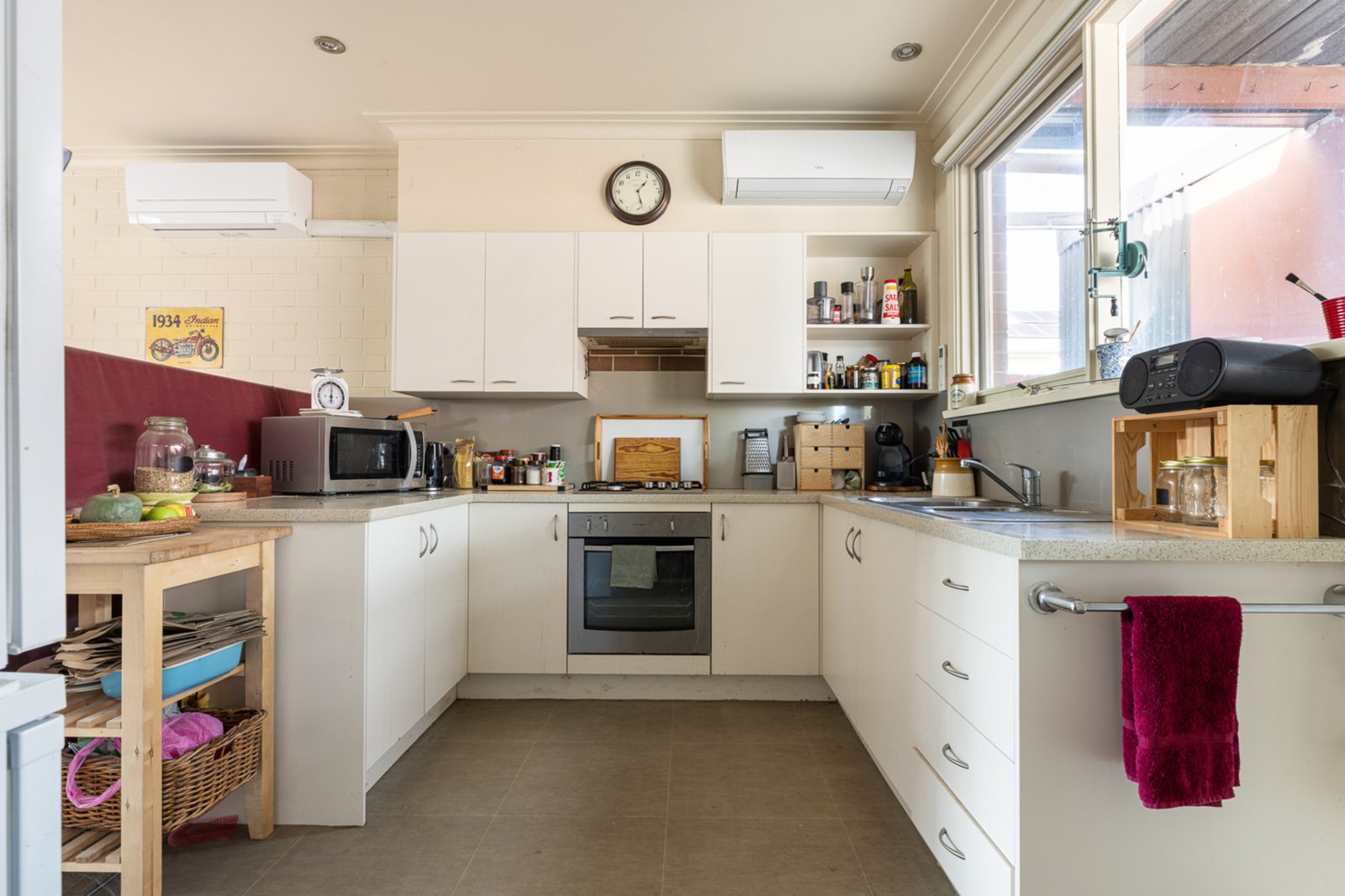 Gallery: 1/802 Doveton Street