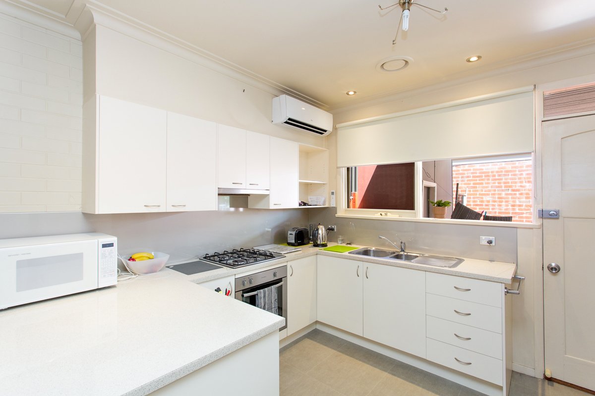 Gallery: 1/802 Doveton Street