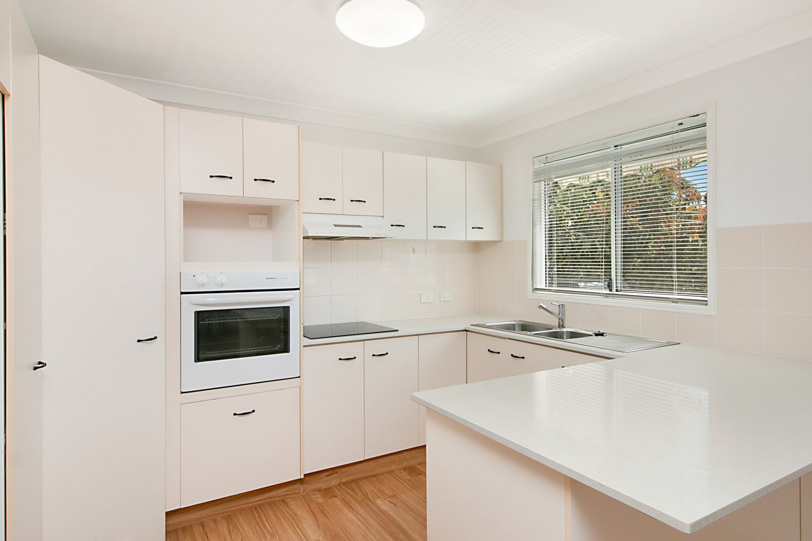 180/34 Monarch Drive KINGSCLIFF 3