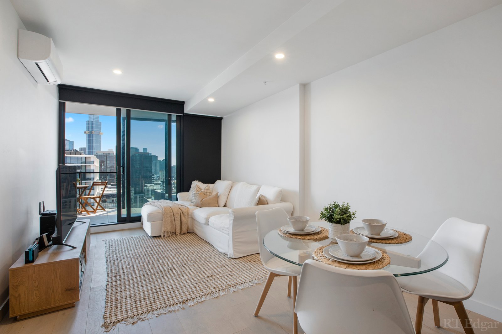 Real Estate and Property in 1805/39 Park Street, South Melbourne, VIC