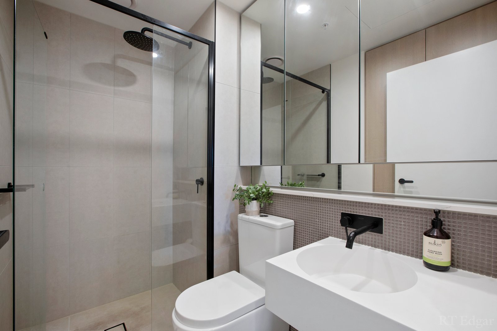 Real Estate and Property in 1805/39 Park Street, South Melbourne, VIC