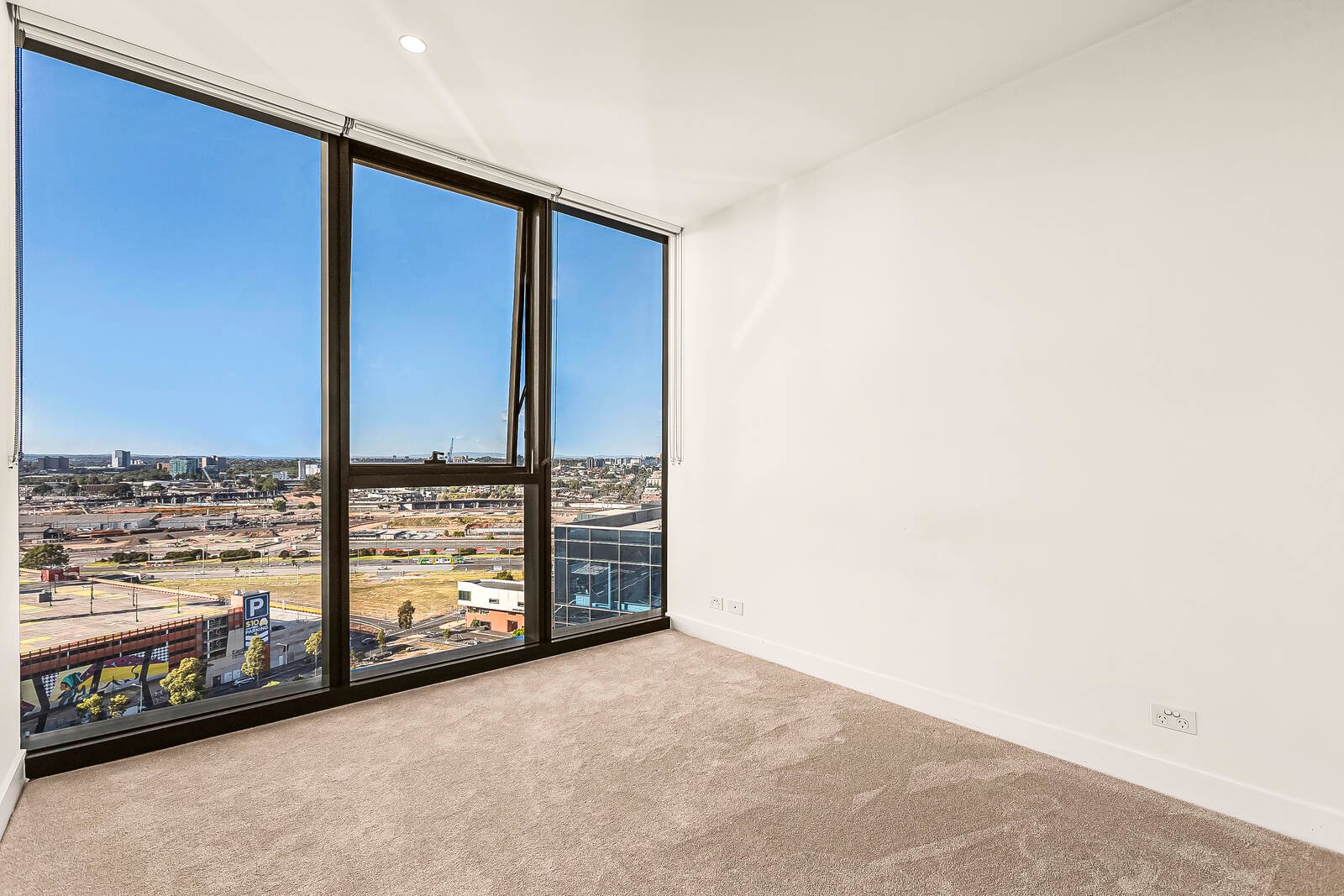 Real Estate and Property in 1806/421 Docklands Drive, Docklands, VIC