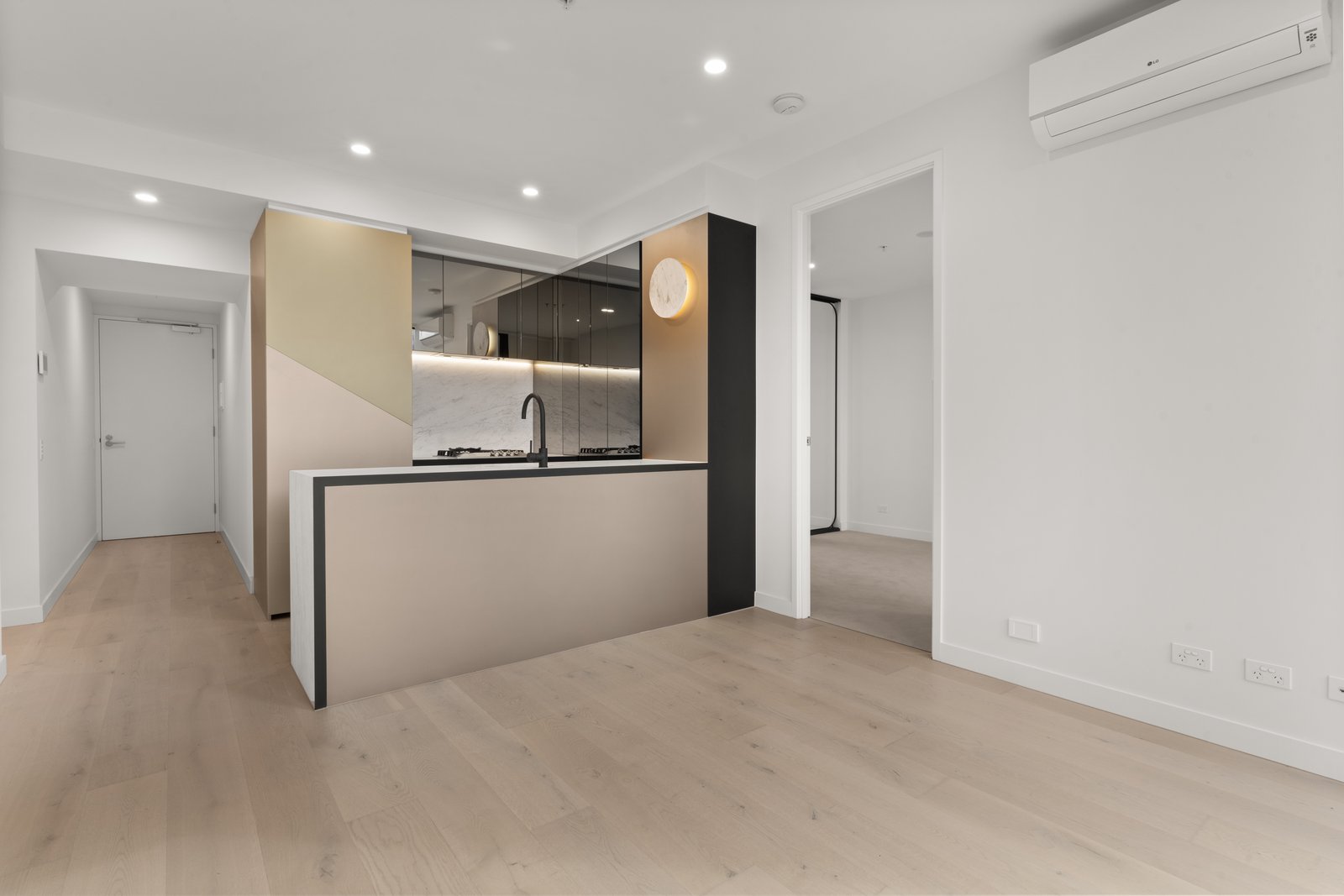 1807/138 Spencer Street MELBOURNE 1