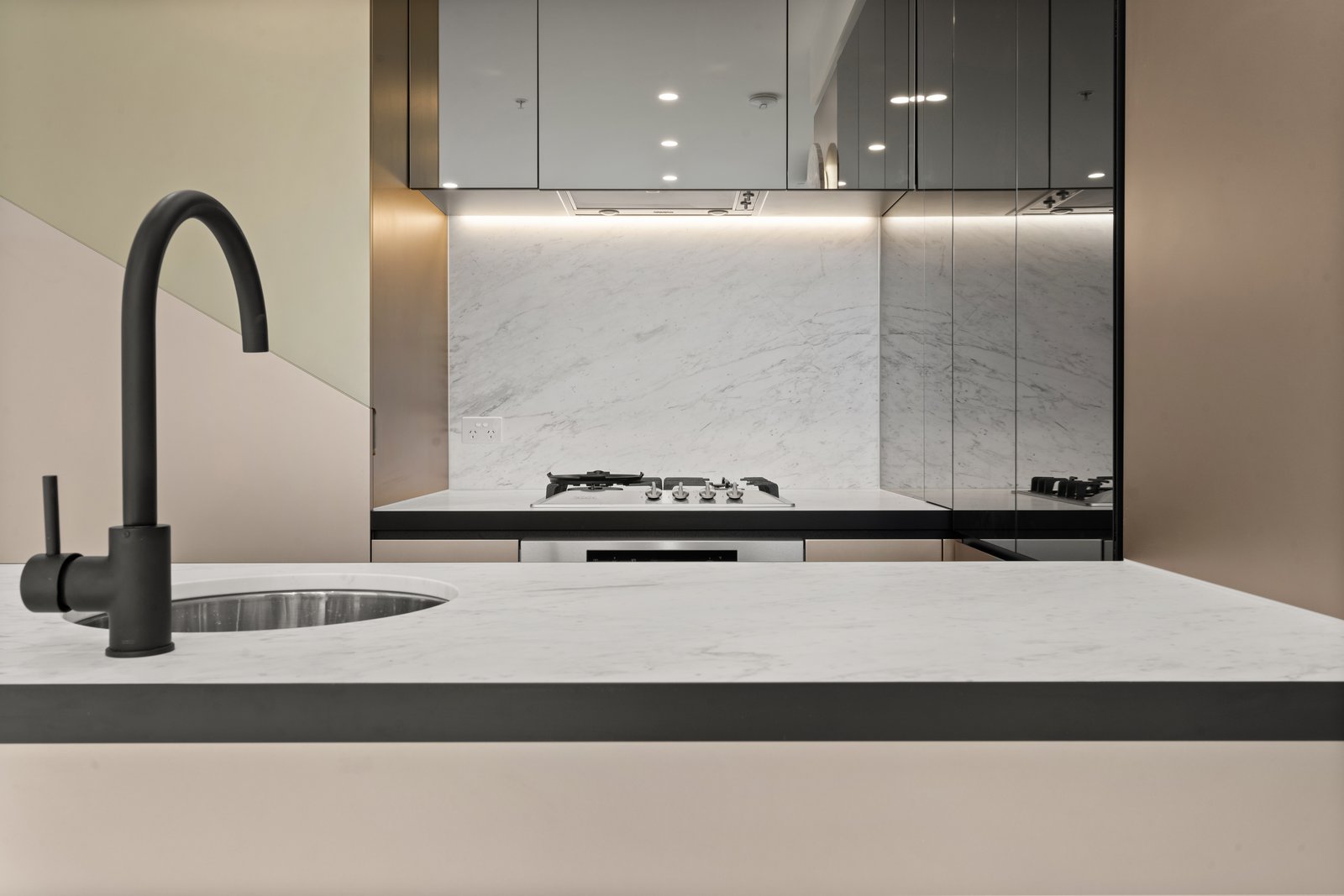 1807/138 Spencer Street MELBOURNE 3