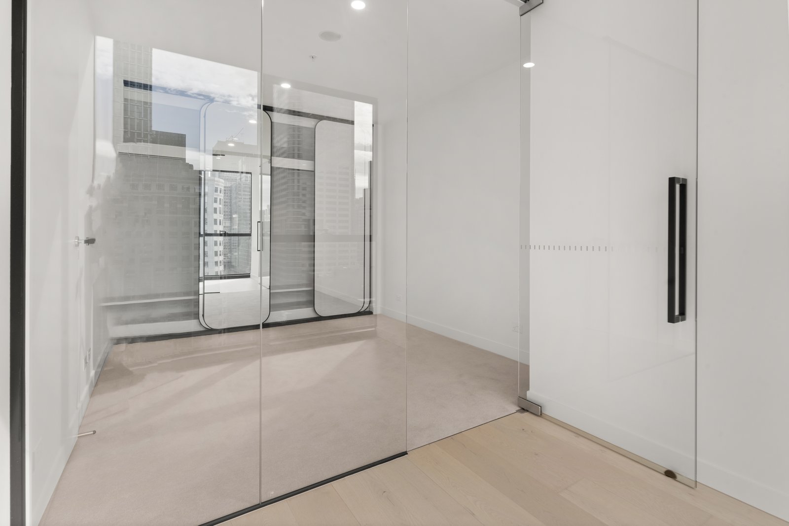 1807/138 Spencer Street MELBOURNE 6