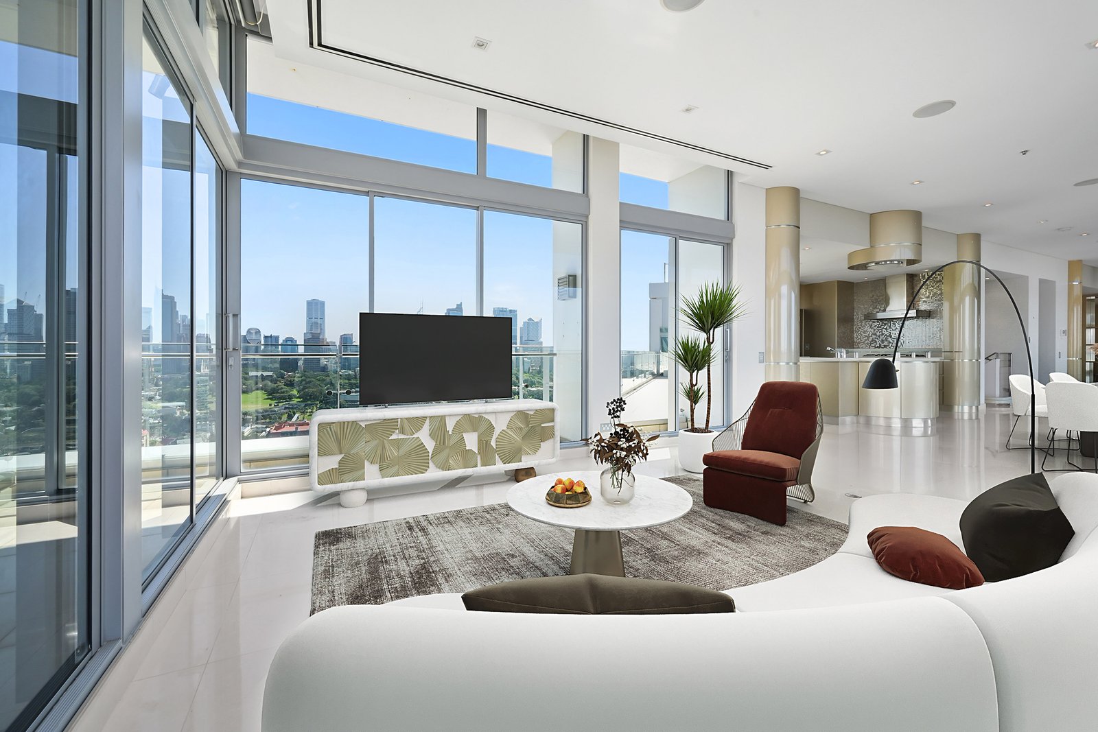 1807/81 Macleay Street POTTS POINT 4