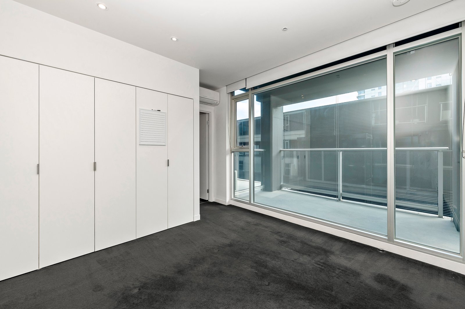 Real Estate and Property in 1808/7 Yarra Street, South Yarra, VIC