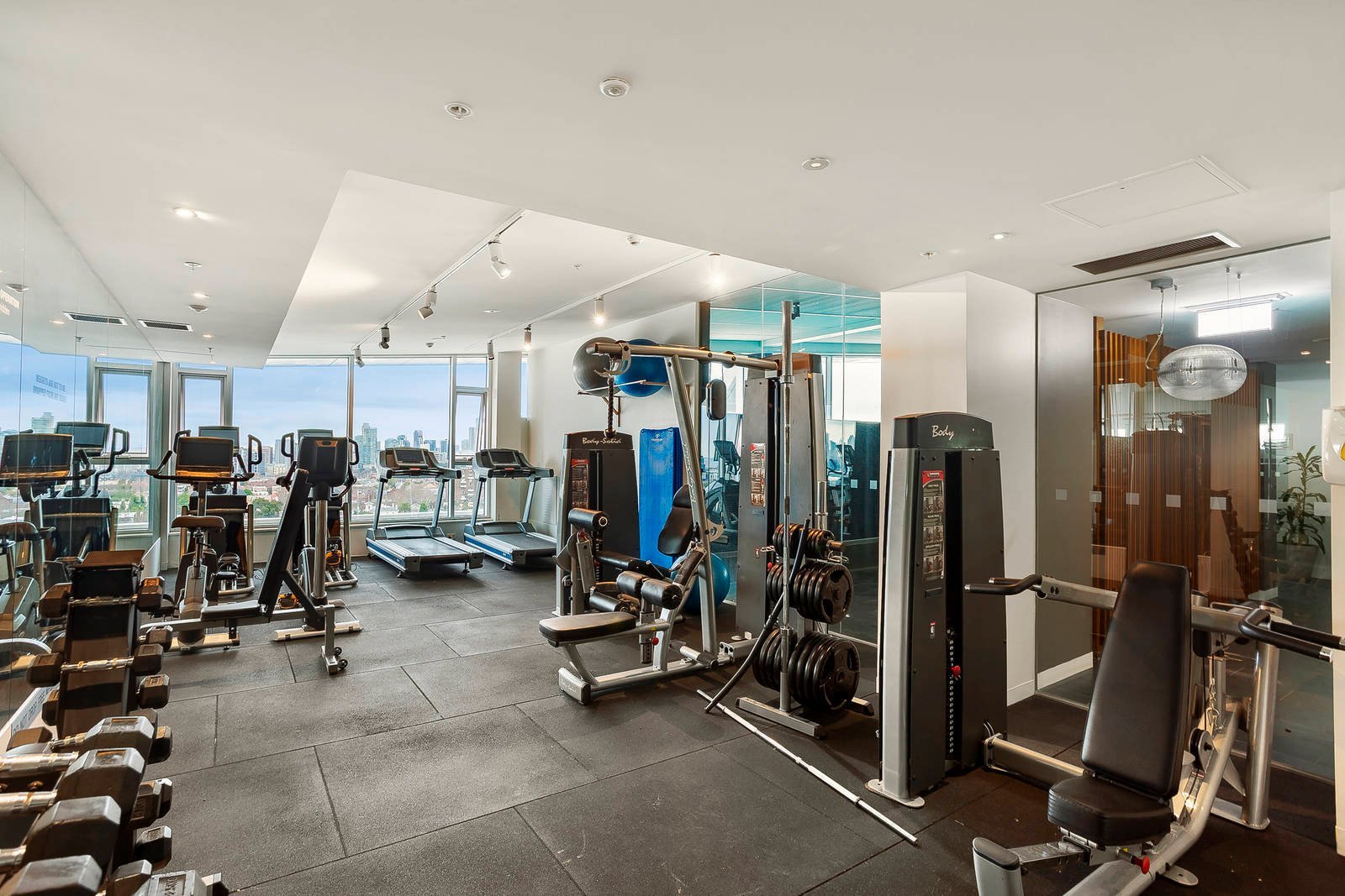 Real Estate and Property in 1808/7 Yarra Street, South Yarra, VIC