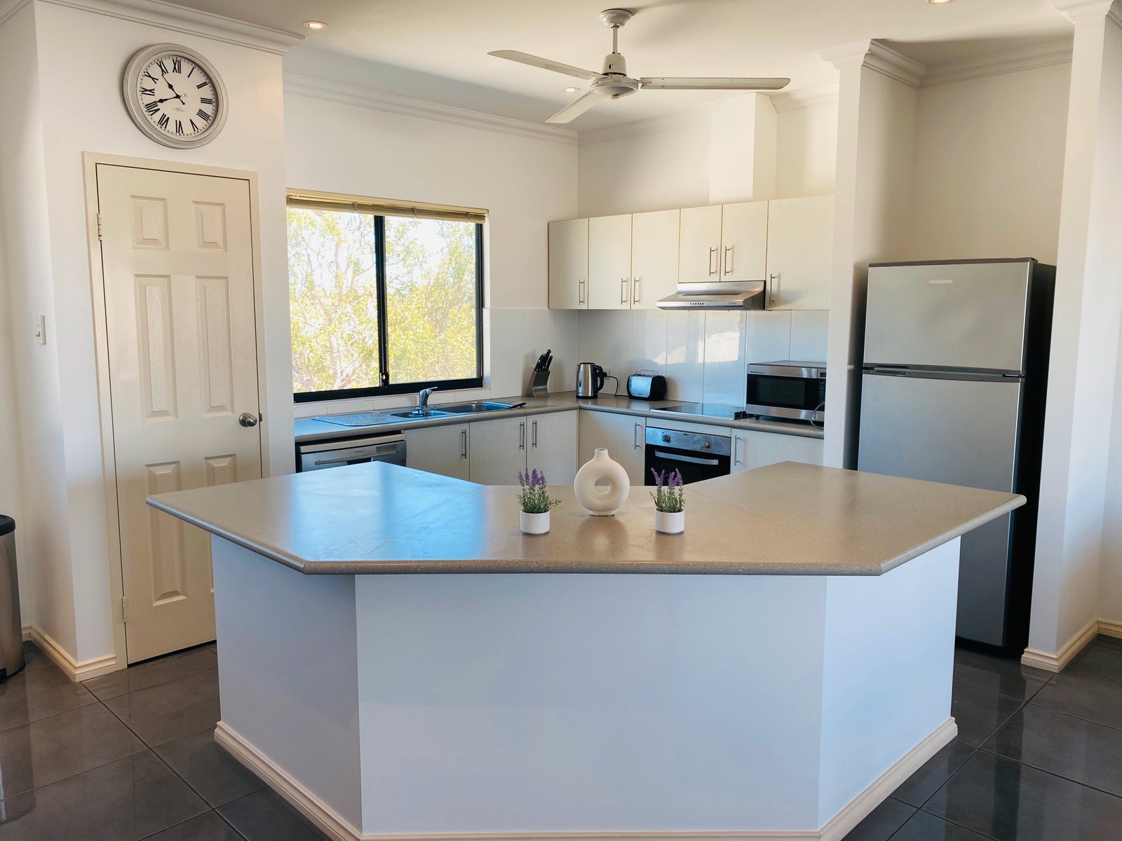 18/1-3 Bernard Way CABLE BEACH 4