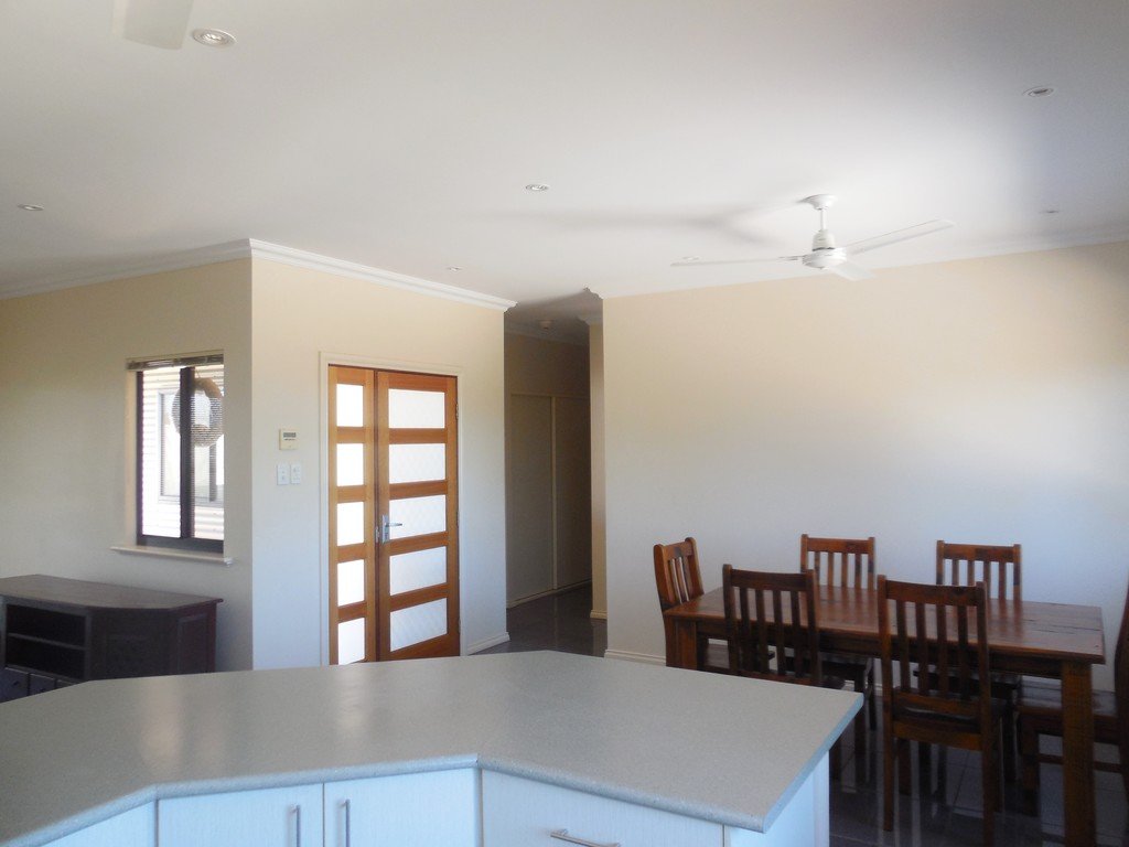 18/1-3 Bernard Way CABLE BEACH 2