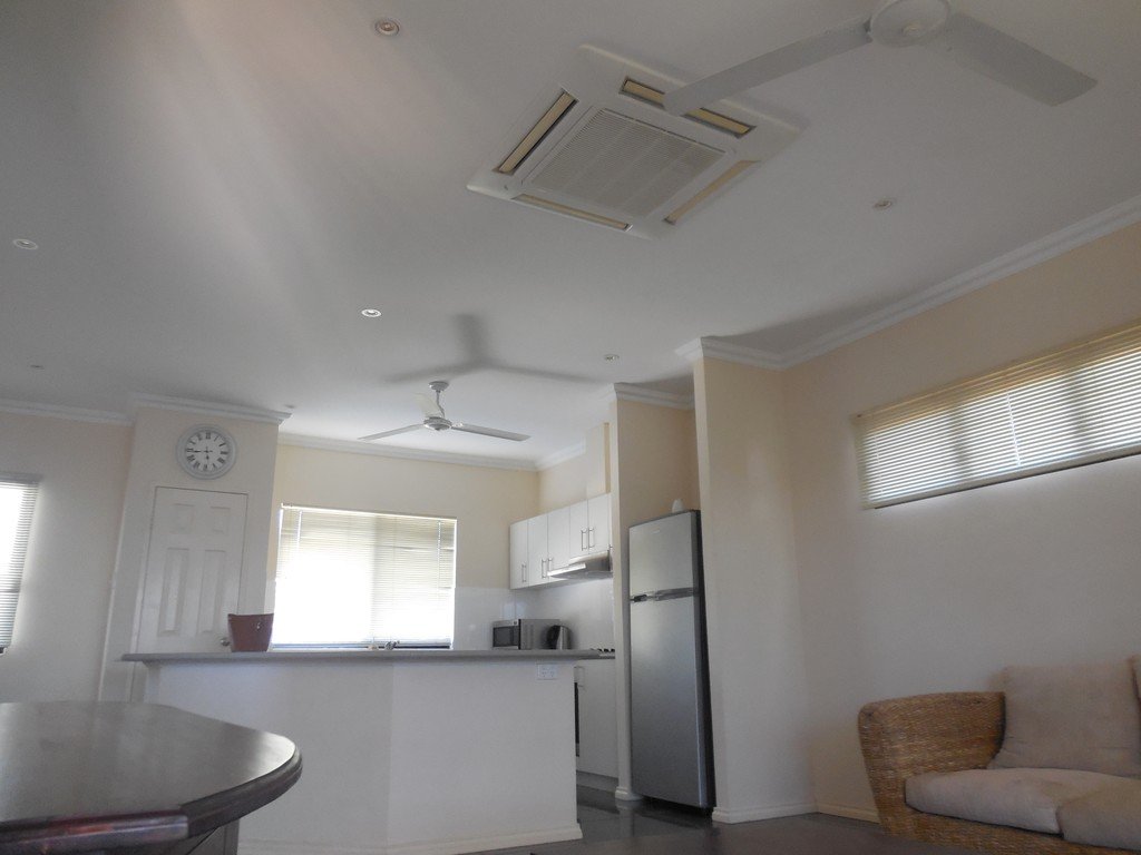 18/1-3 Bernard Way CABLE BEACH 3
