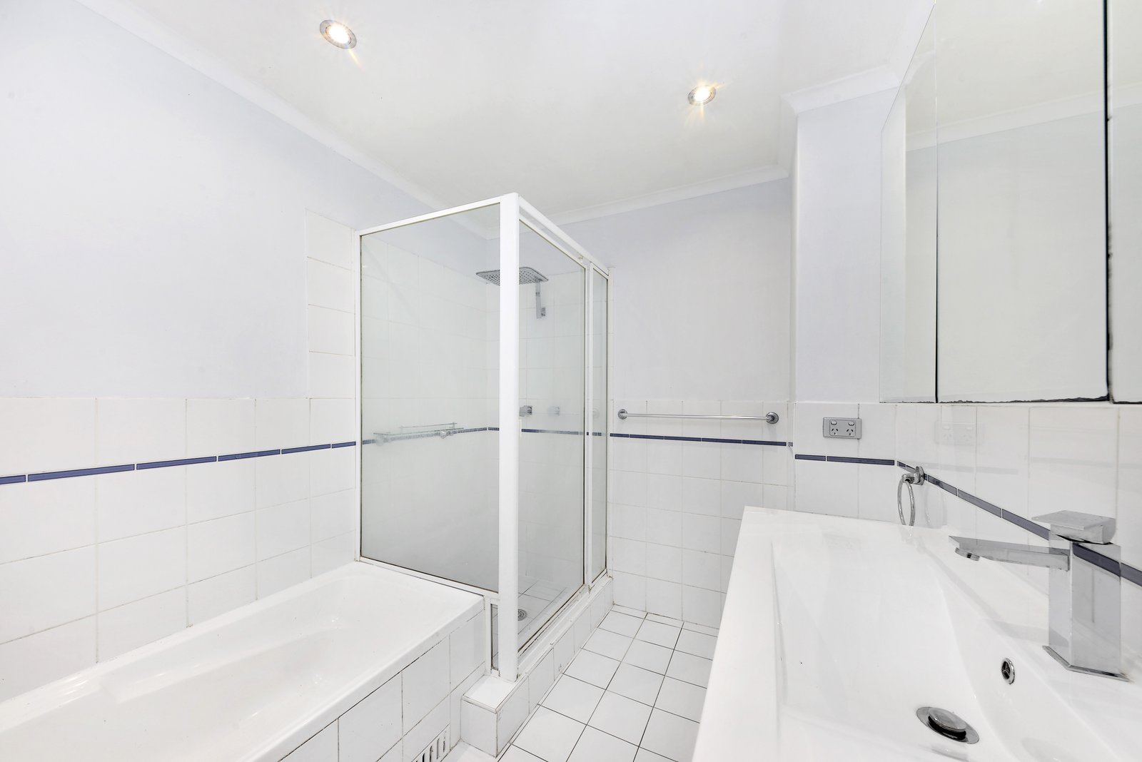 18/1-7 Gloucester Place KENSINGTON 6