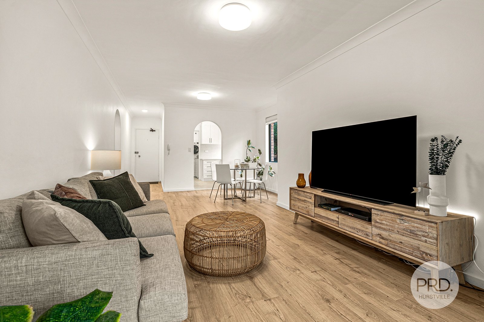 1/81-83 Dora Street HURSTVILLE 6