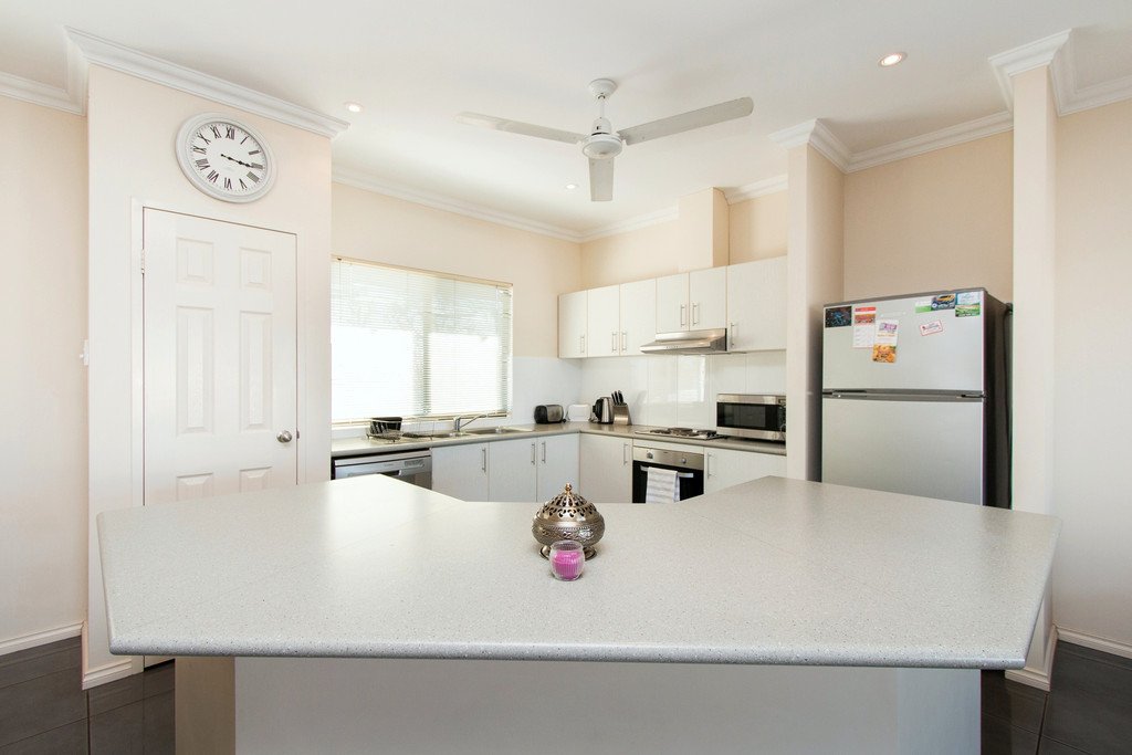 18/1 Bernard Way CABLE BEACH 3