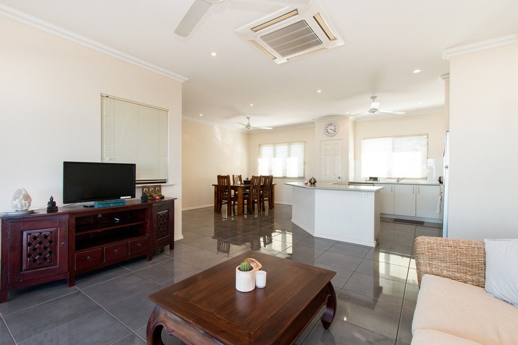 18/1 Bernard Way CABLE BEACH 7