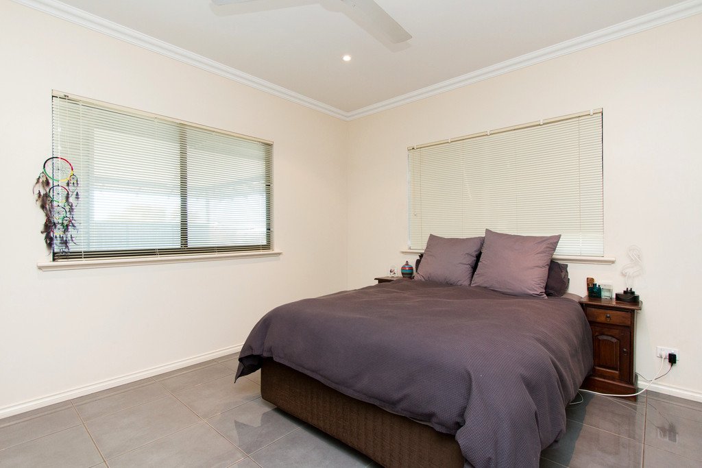 18/1 Bernard Way CABLE BEACH 10