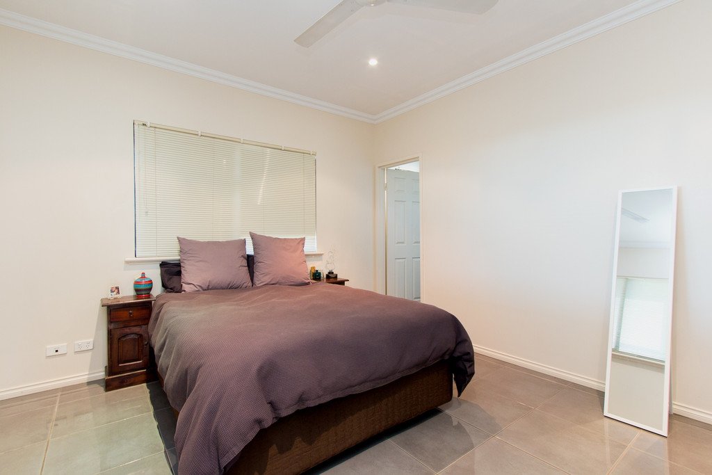 18/1 Bernard Way CABLE BEACH 13