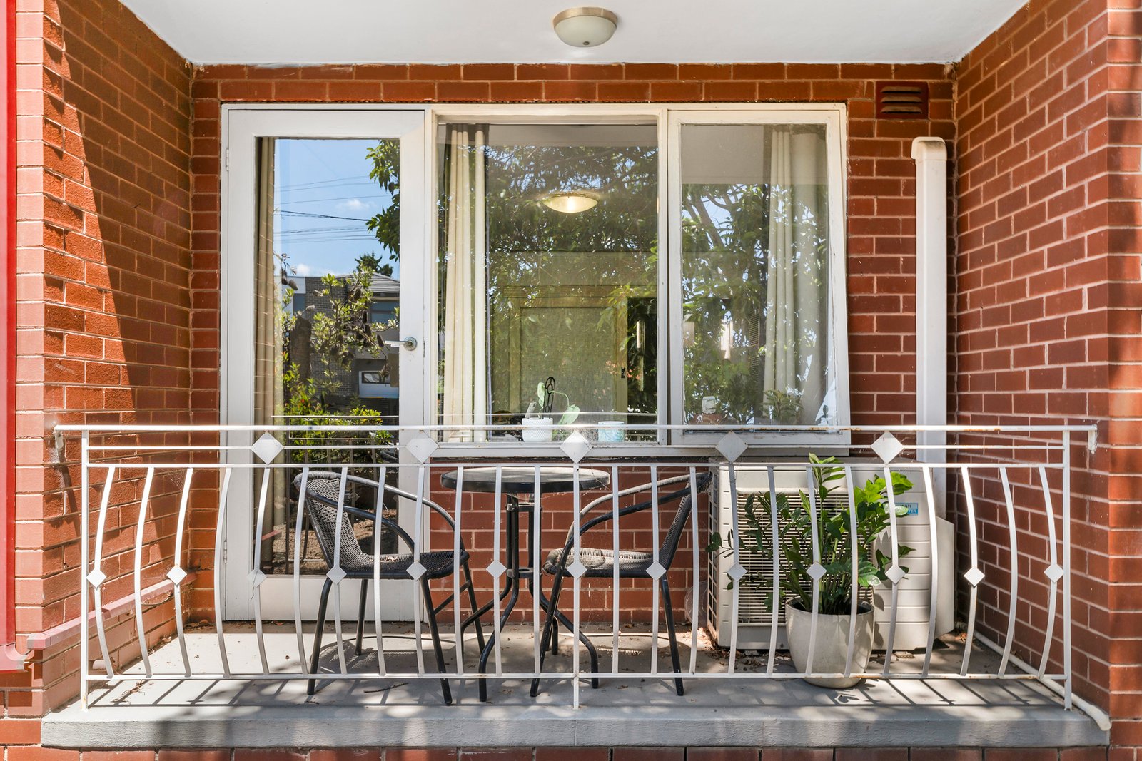 Real Estate and Property in 1/81 Clarence Street, Caulfield South, VIC