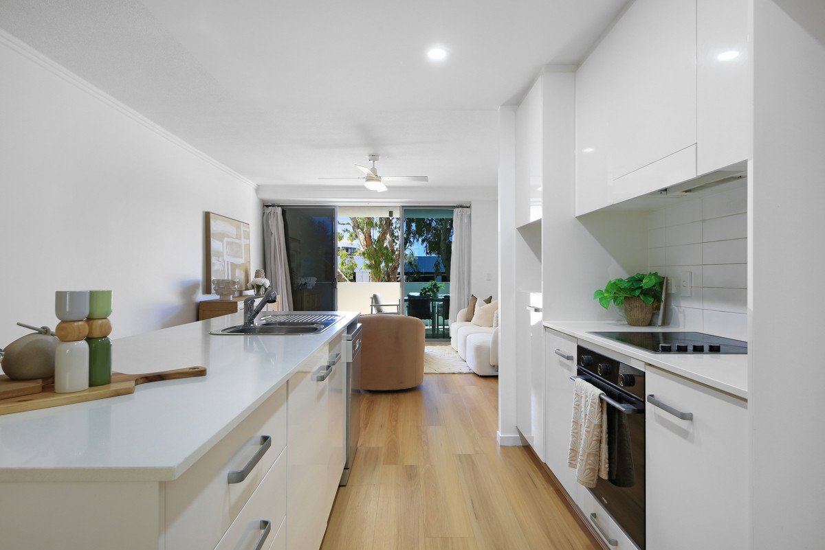 18/1 Gaven Crescent Mermaid Beach 5