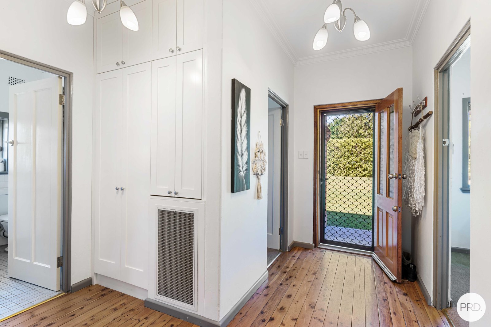 181 Hill Street ORANGE 4