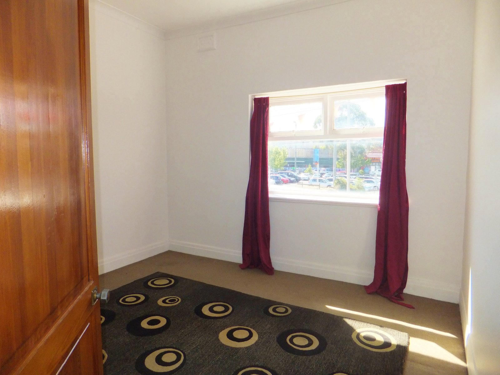 Gallery: 181 Kangaroo Road