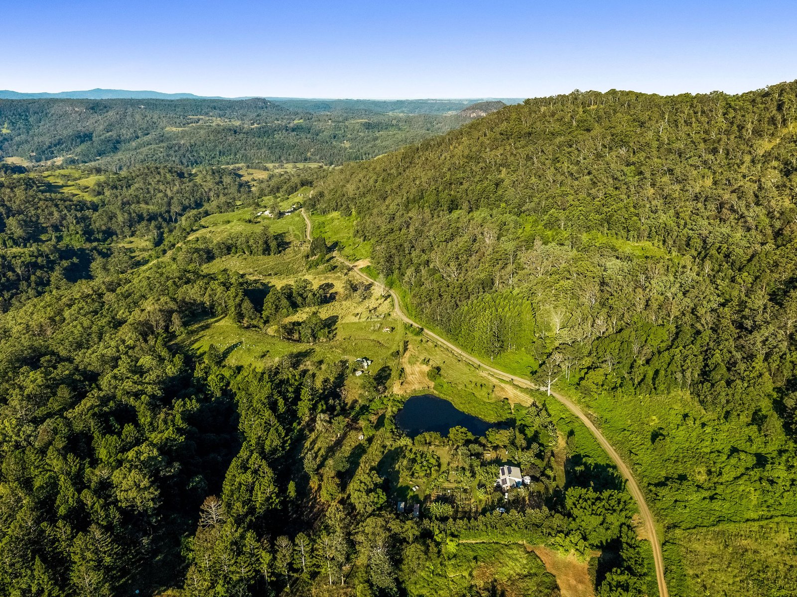 181 Lindsay Road LARNOOK 7