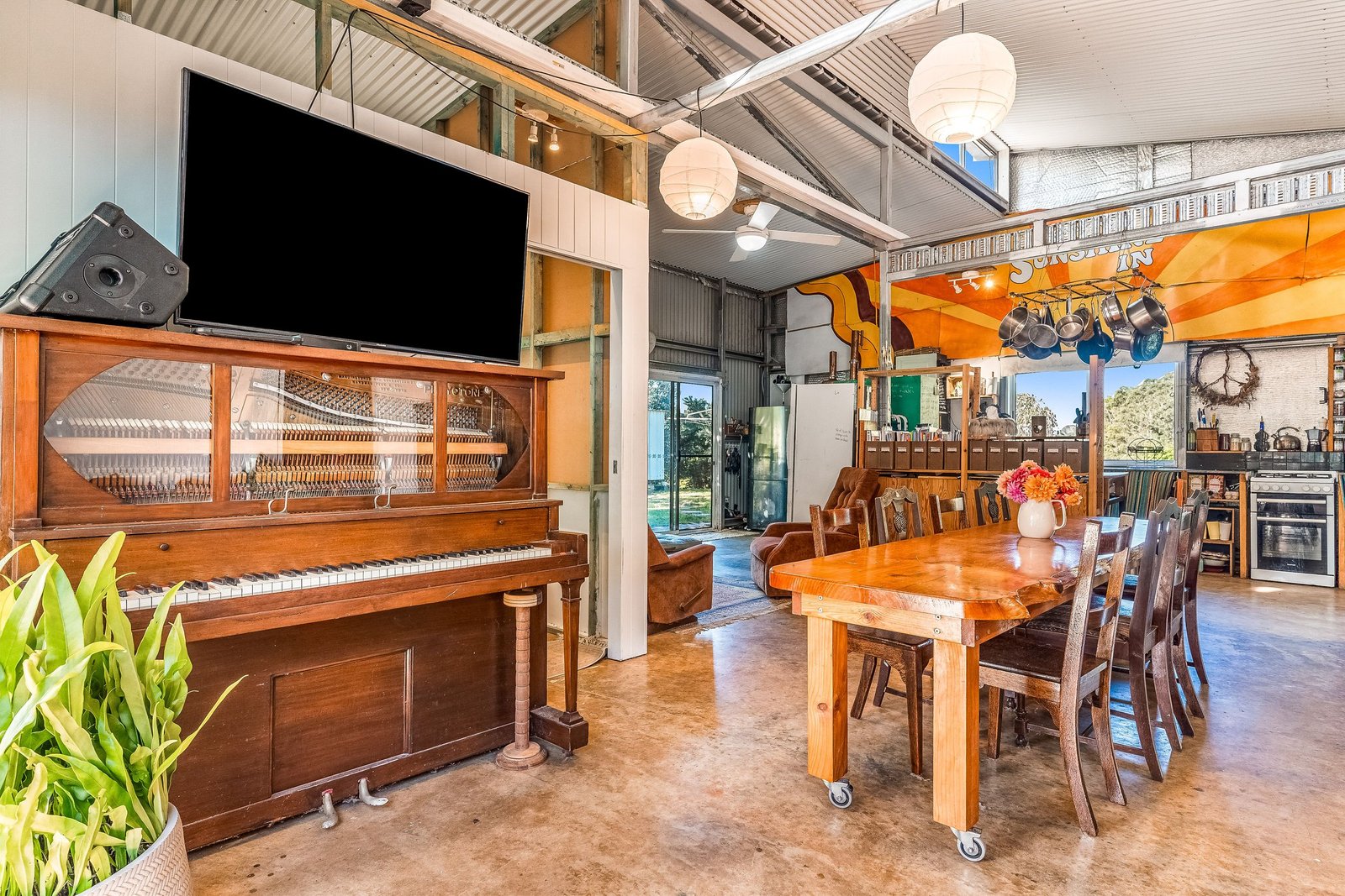 181 Lindsay Road LARNOOK 11