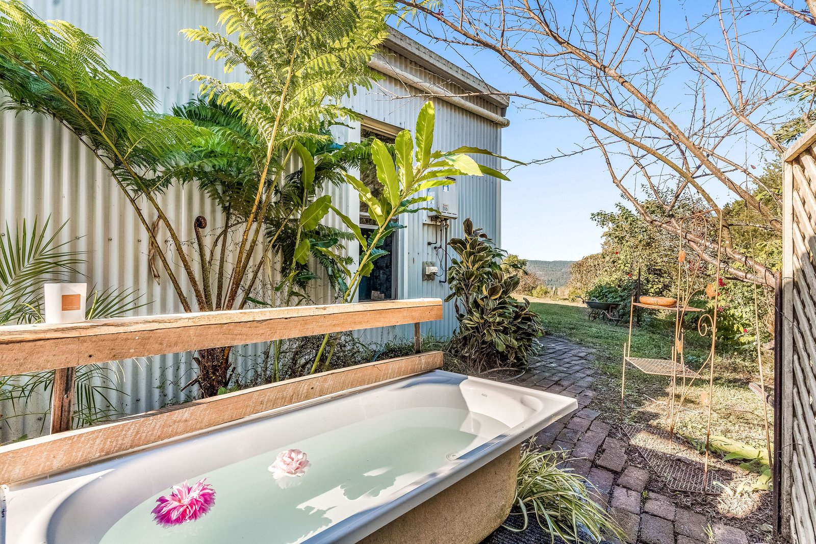 181 Lindsay Road LARNOOK 18