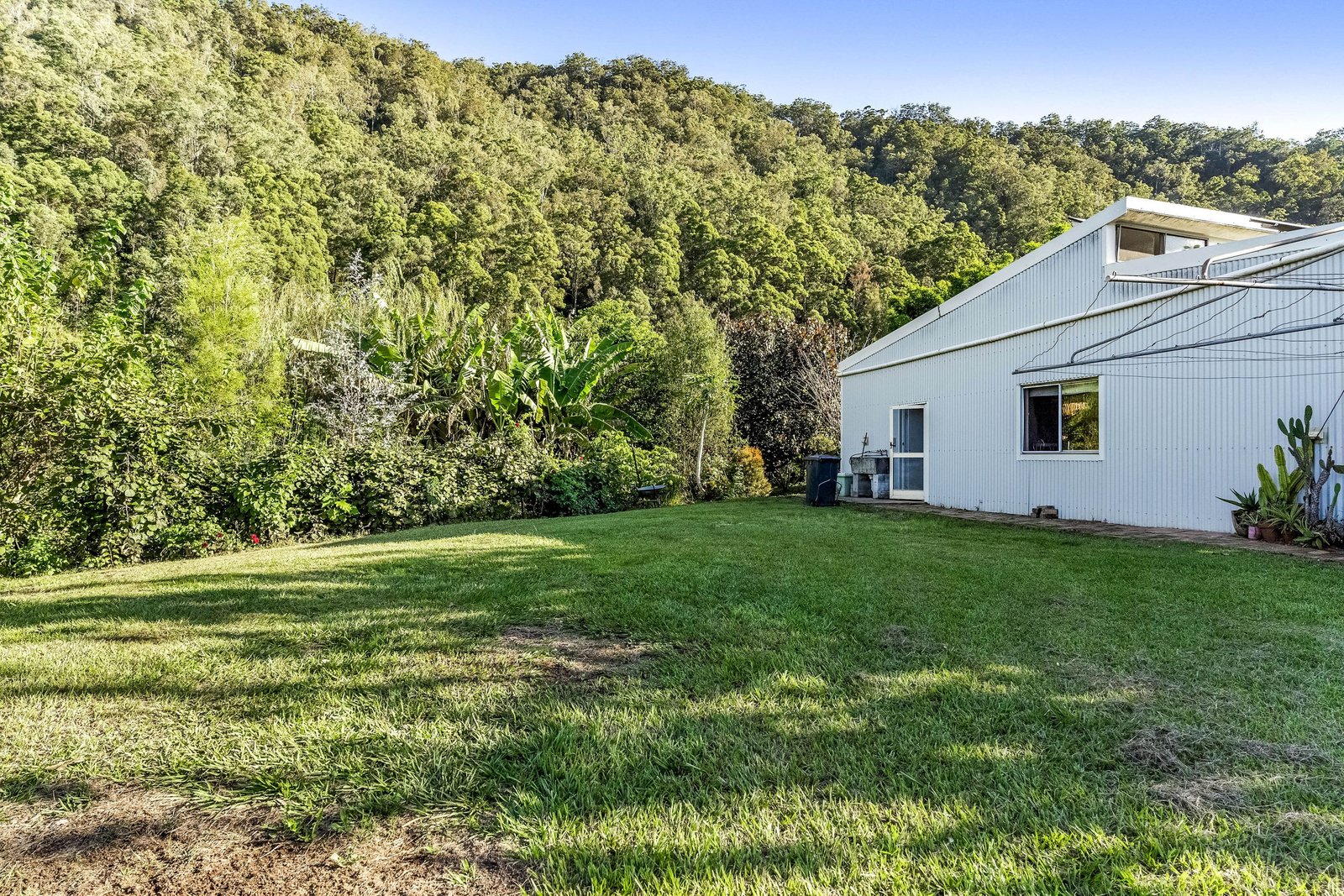 181 Lindsay Road LARNOOK 24