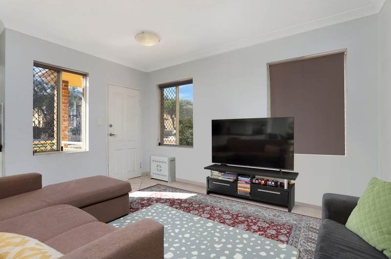 1/81 Park Street CAMPSIE 2