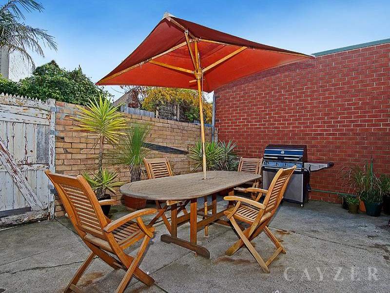 Gallery: 181 Pickles Street