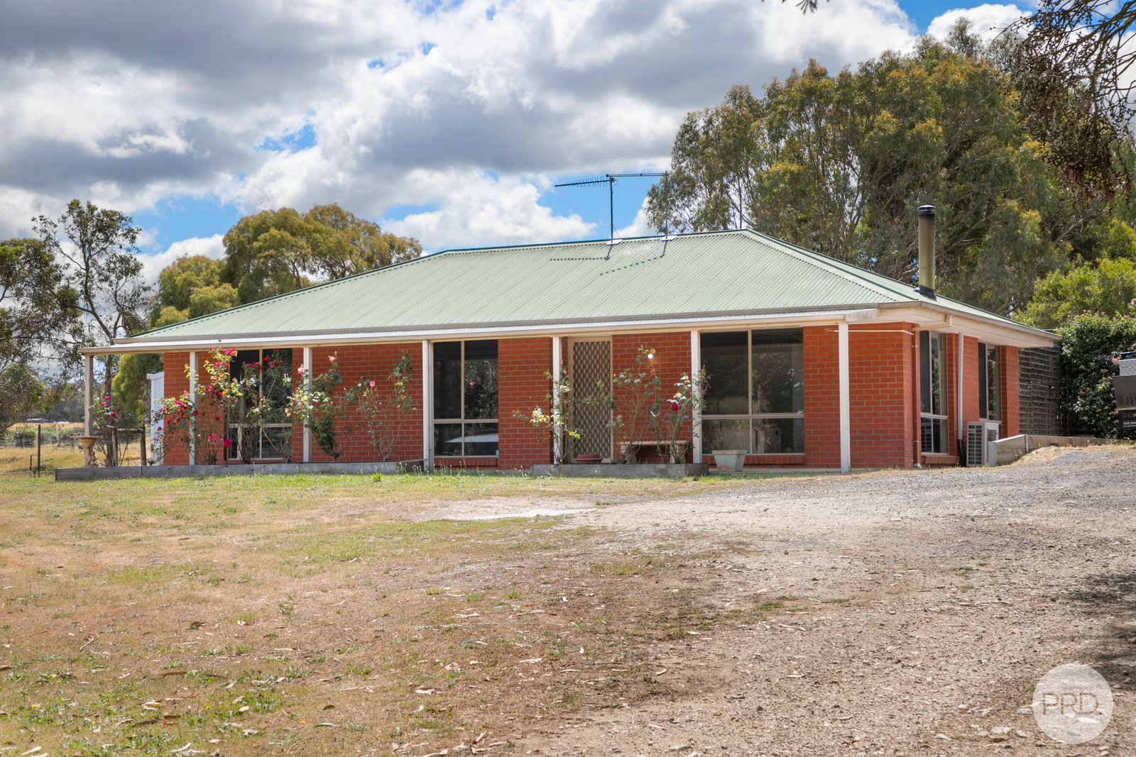 181 Pitfield-Scarsdale Road NEWTOWN 1