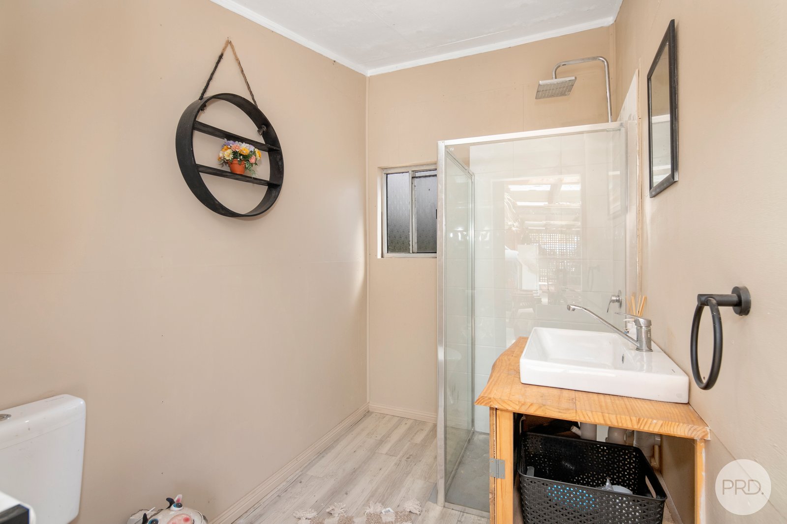 181 Pitfield-Scarsdale Road NEWTOWN 8