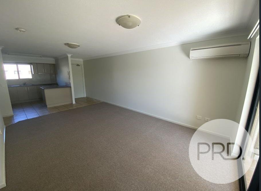 18/1 Short Street CABOOLTURE 2
