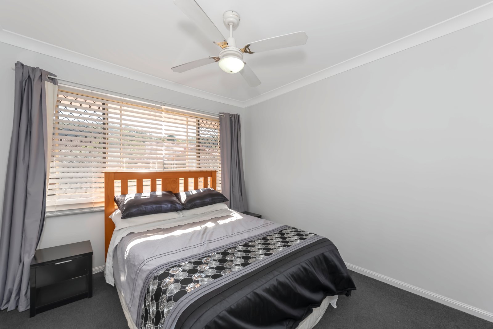 18/1 Township Drive BURLEIGH HEADS 8