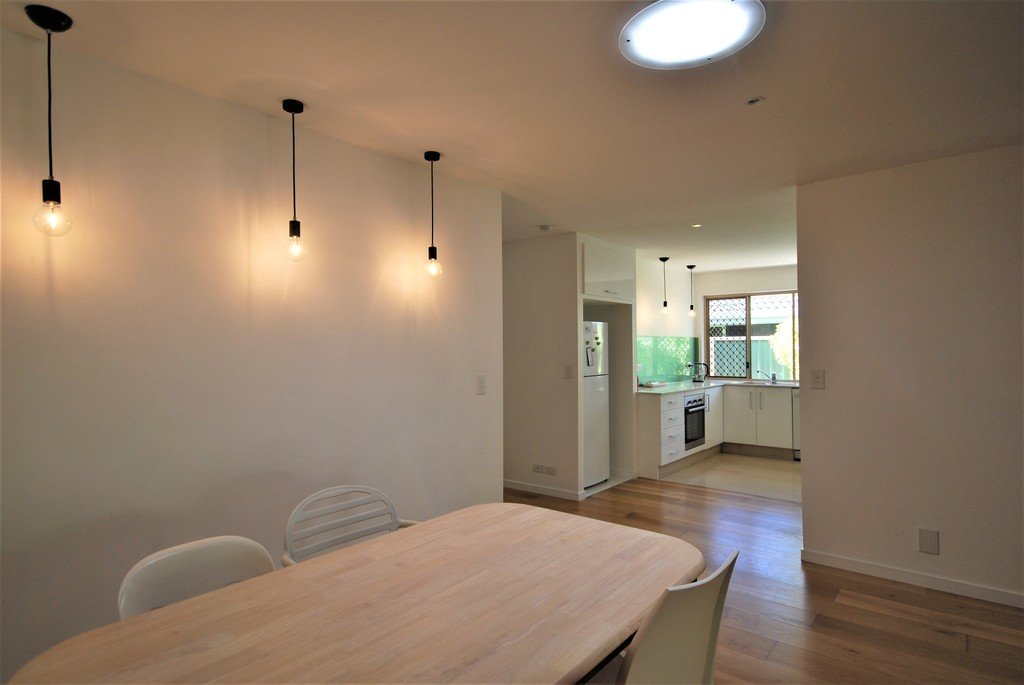 1/81 Treeview Drive BURLEIGH WATERS 7