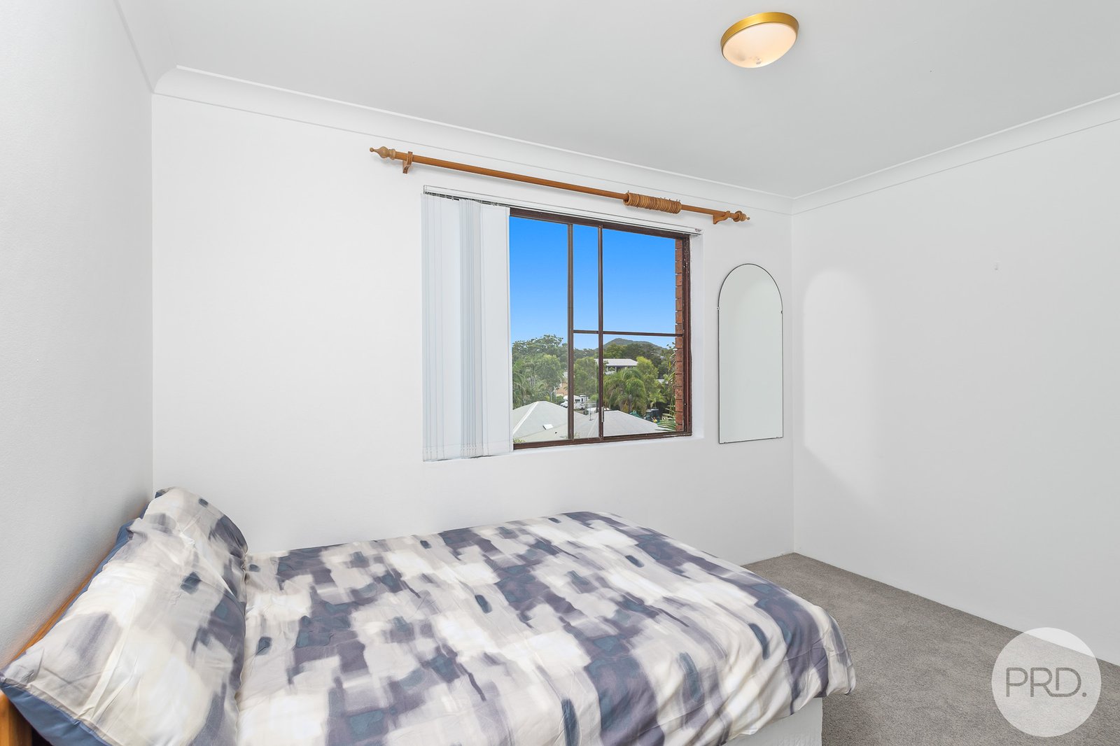 18/1 Weatherly Close NELSON BAY 13