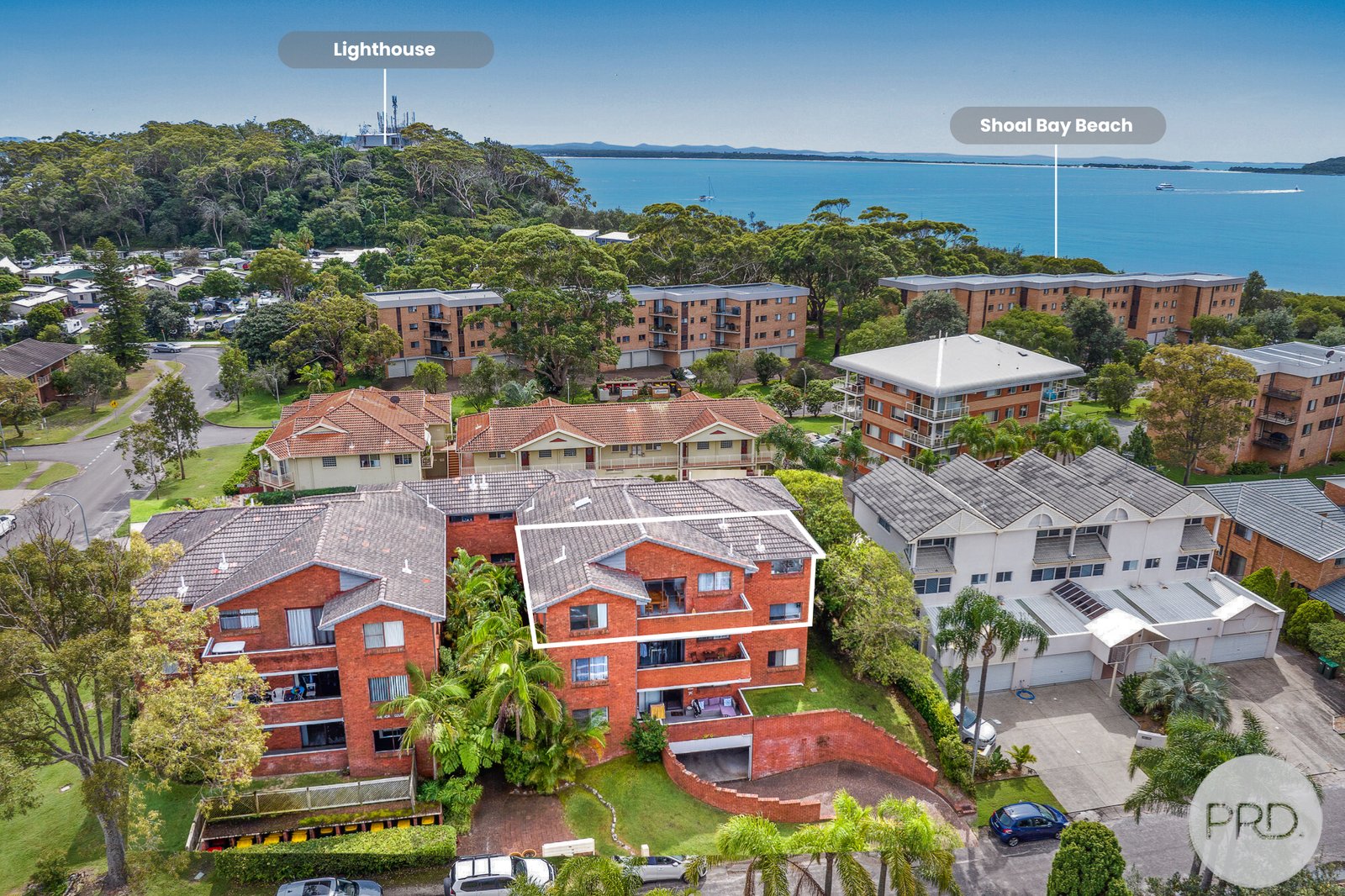 18/1 Weatherly Close NELSON BAY 17
