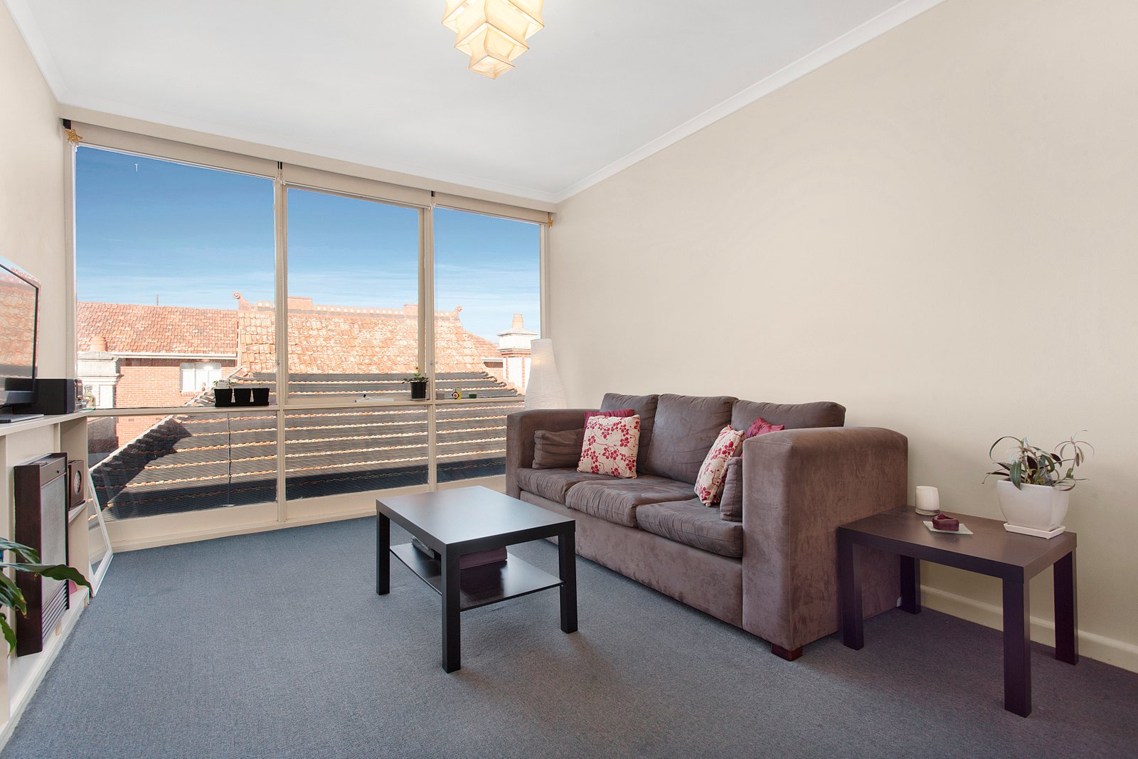 Gallery: 18/102 Park Street