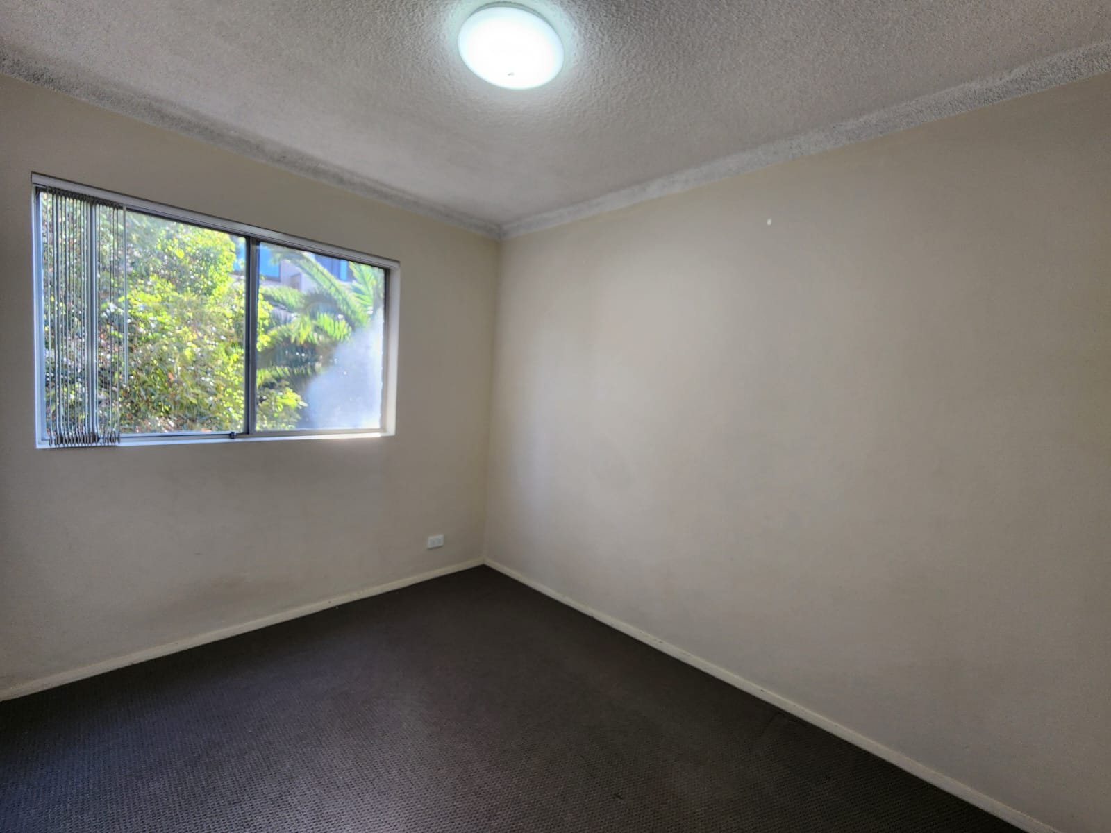 18/11 Forbes Street WARWICK FARM 5