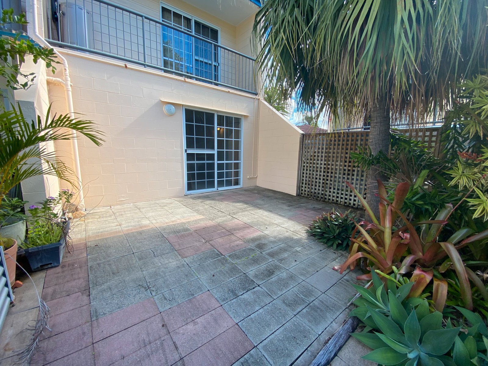 18/11 Island Drive CANNONVALE 6